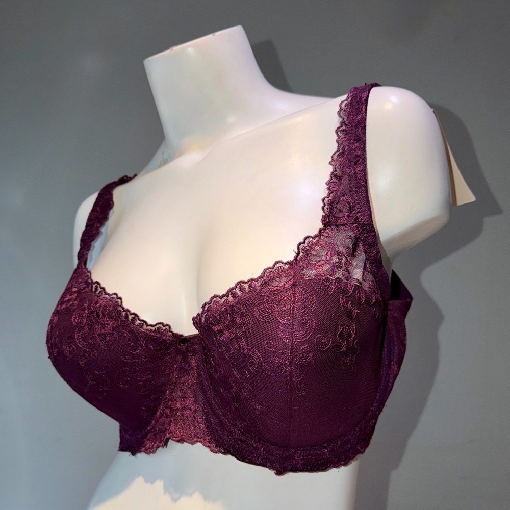 Ambrielle Mystique Full‎ Figure Lace Overlay Balconet Bra In Burgundy Sz 40D